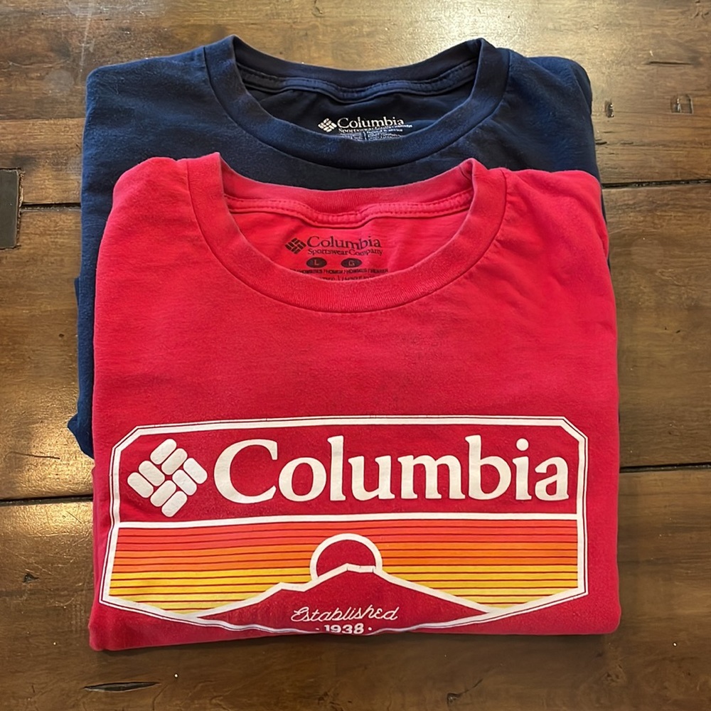 Columbia men’s t-shirt lot of two - size large - red and blue